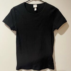 3/$15 H&M Black Ribbed Short Sleeve Tee Size Medium